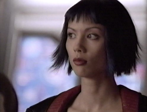 lexa doig tracker